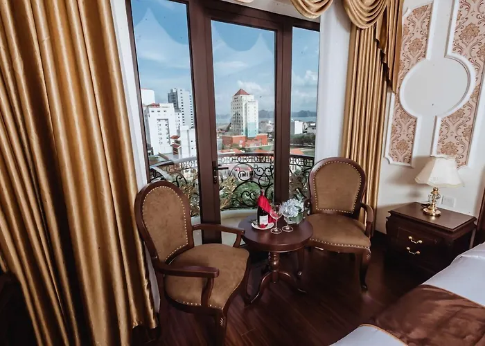 Dragon Legend Hotel Hạ Long